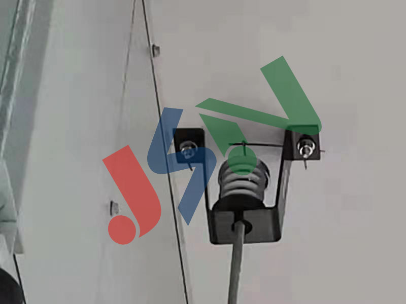 大參林行政樓風(fēng)機箱減振項目